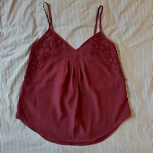 Aritzia Talula Cranberry Top - size XS